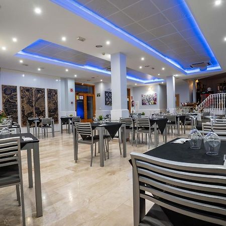 Hotel Sierra De Huesa Luaran gambar
