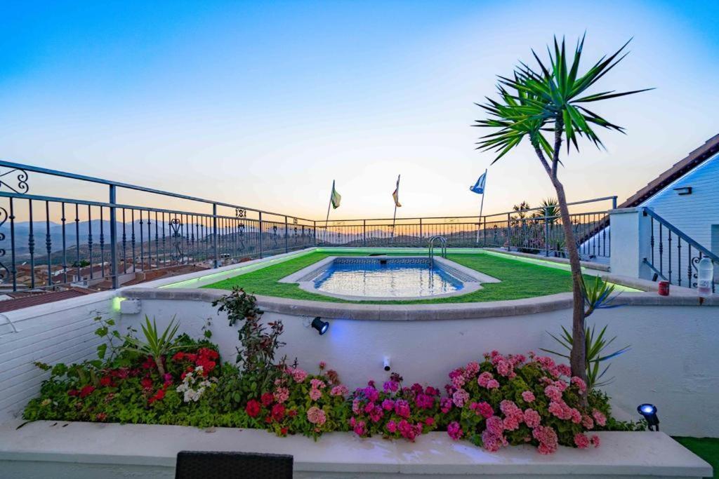 Hotel Sierra De Huesa Luaran gambar