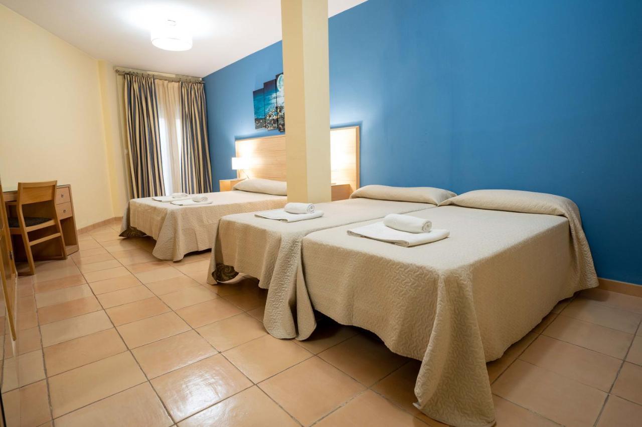 Hotel Sierra De Huesa Luaran gambar